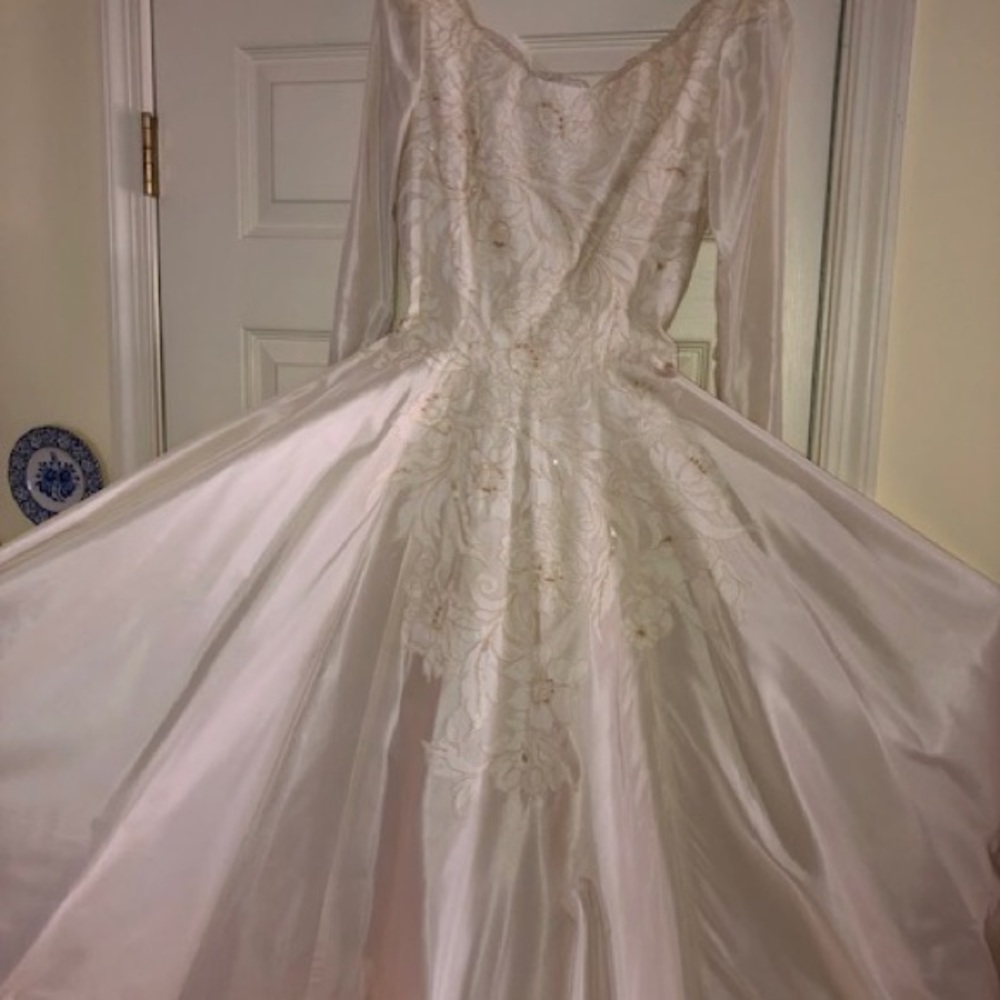 Vintage 1955 Priscilla of Boston wedding dress - Picture 4 of 9